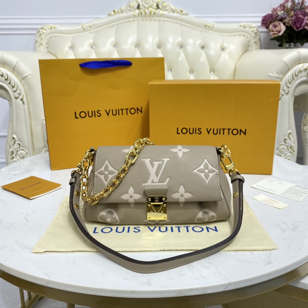 Louis Vuitton FAVORITE Monogram Shoudler Bag  M45836 Dove/Cream